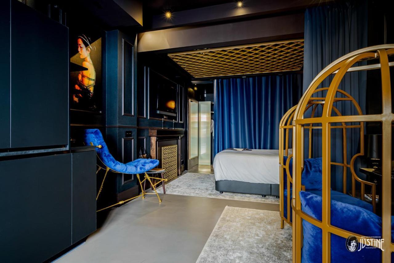 Suite Shibari By Justine Apartments Sobria Elegante Y Pecaminosa Apartamento Turistico En Madrid Rio Екстер'єр фото
